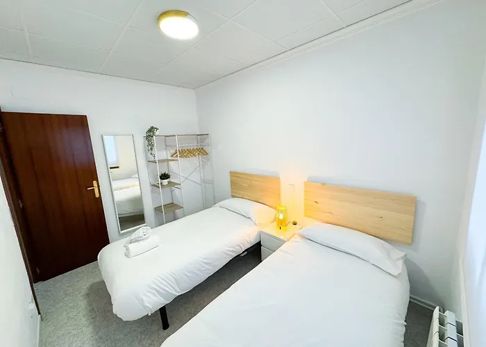 La Paloma Del Pilar - Turistea *